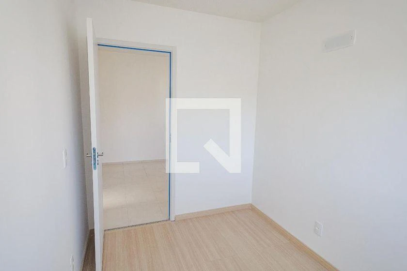 45 m² apartment with 2 bedrooms and 1 parking spot — photo 17