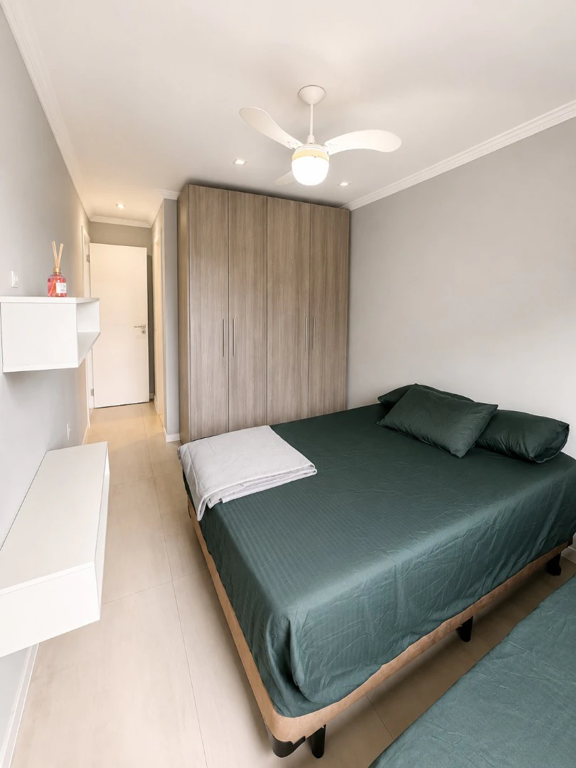 Condominium house with 5 en-suite bedrooms and 480 m² — photo 22
