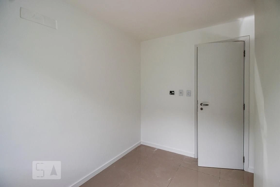 2-bedroom apartment in a building with a sauna — photo 13