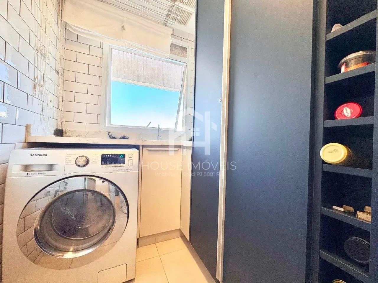 Furnished 65 m² apartment with 1 en-suite and 1 parking space — photo 21