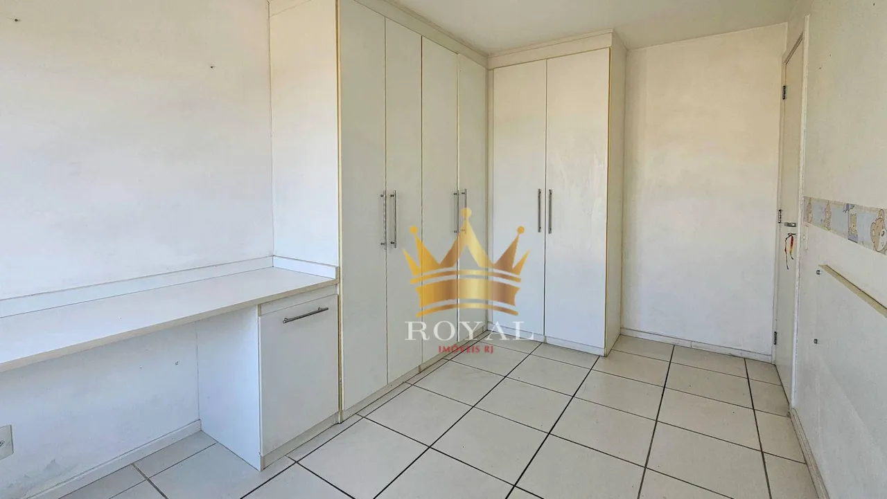 Apartment with 3 bedrooms, balcony and 2 parking spots — photo 15