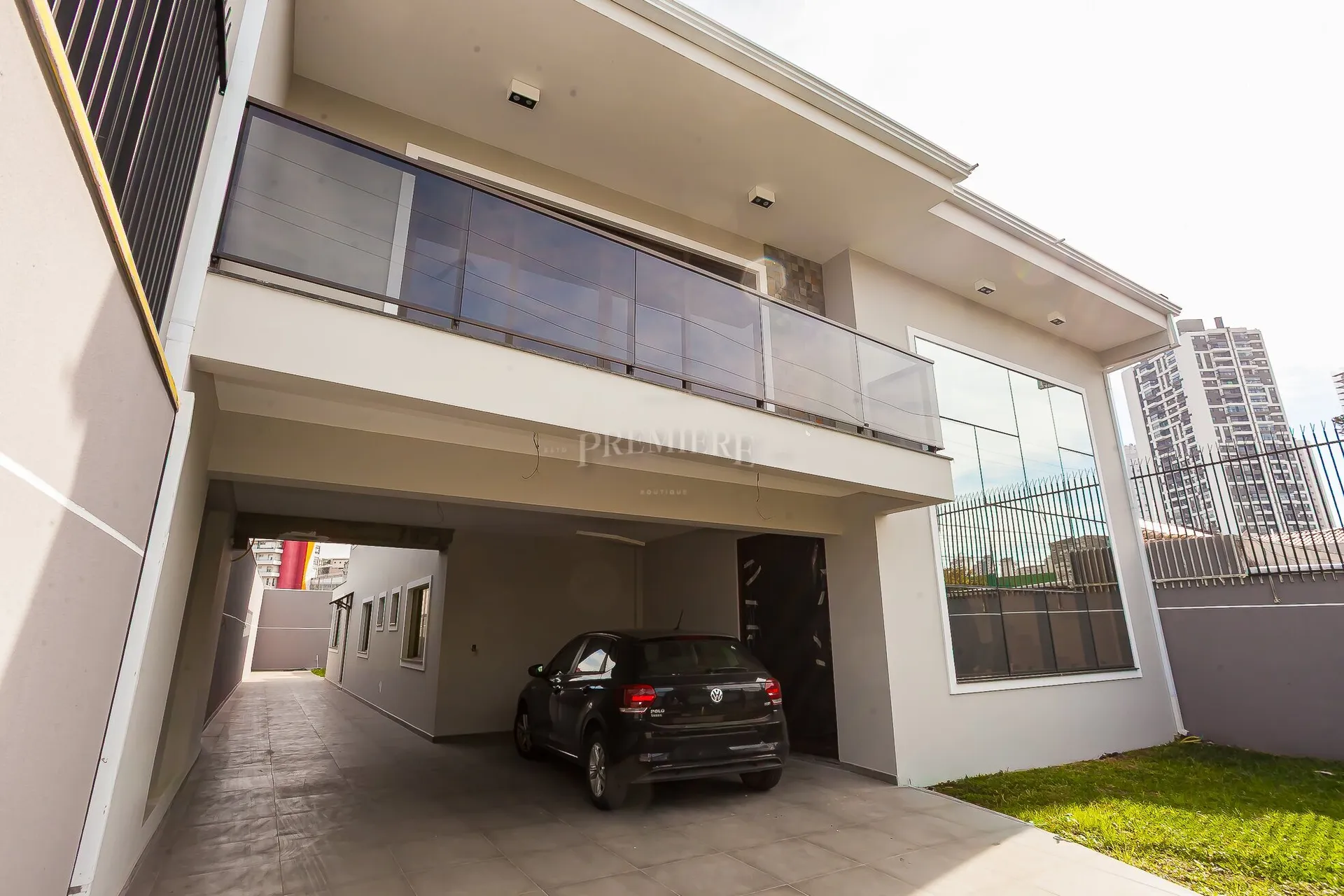 House with 4 en-suite bedrooms and 510 m², 5 parking