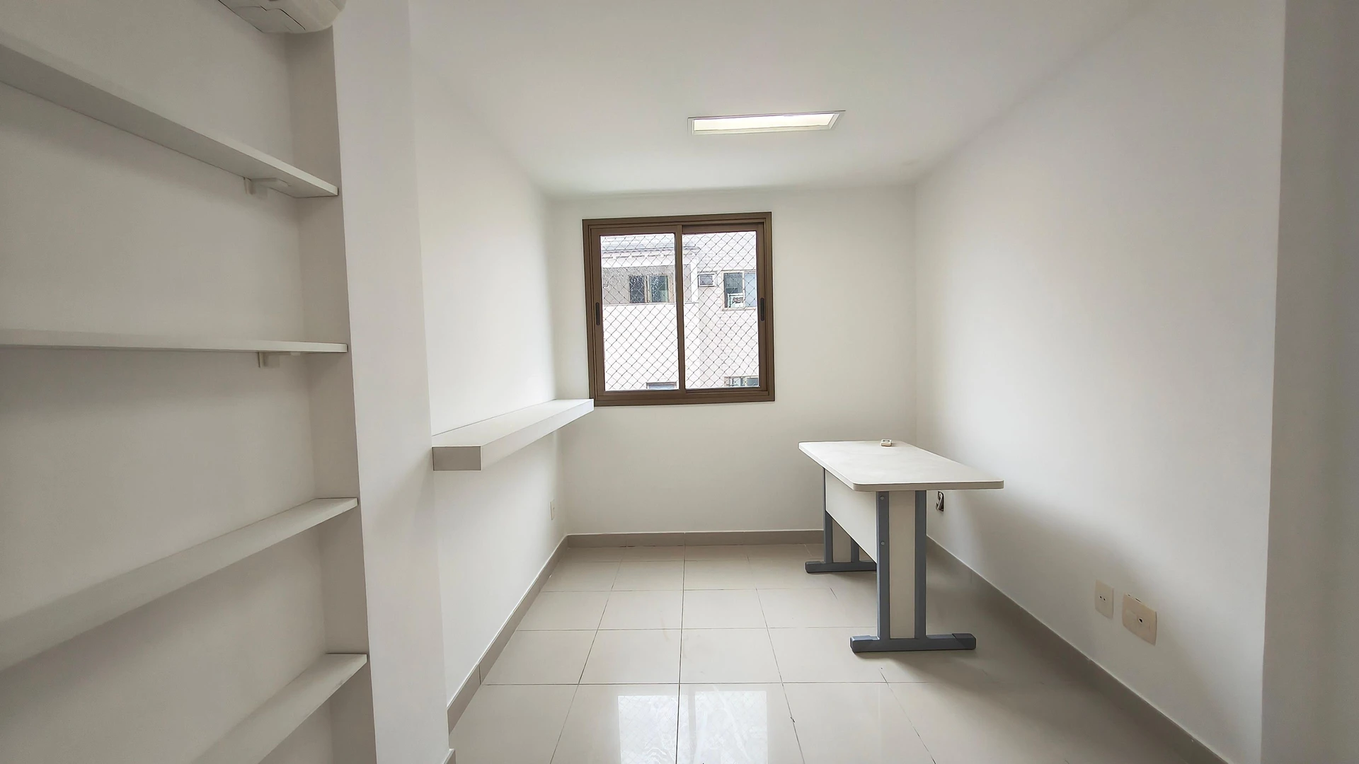 5-bedroom apartment with a washing machine in Rio de Janeiro — photo 32