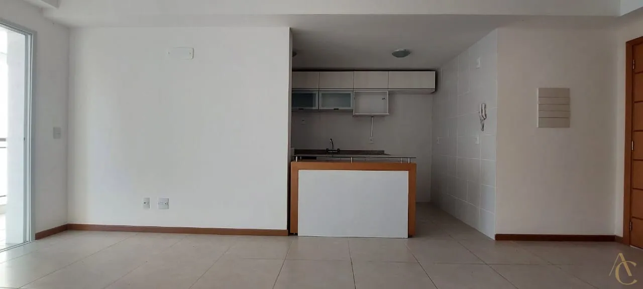 Furnished apartment with 2 en-suite bedrooms and gas kitchen — photo 19