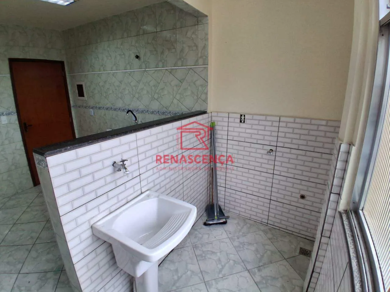 2-bedroom apartment, 1 with its own bathroom, 70 m² — photo 2