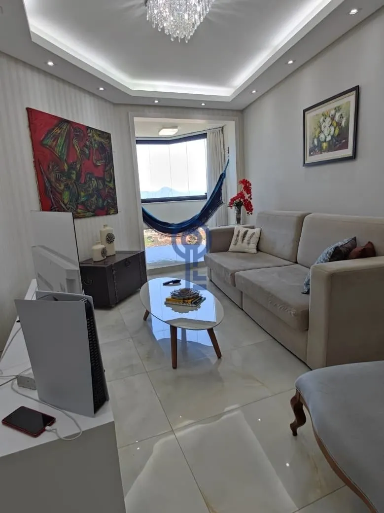 Furnished 98 m² apartment with 2 en-suite bedrooms — photo 5