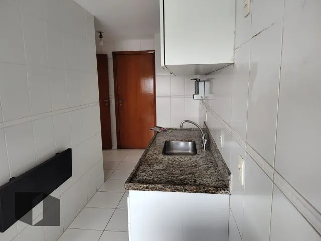 Apartment with a closed kitchen and 3 bedrooms — photo 15