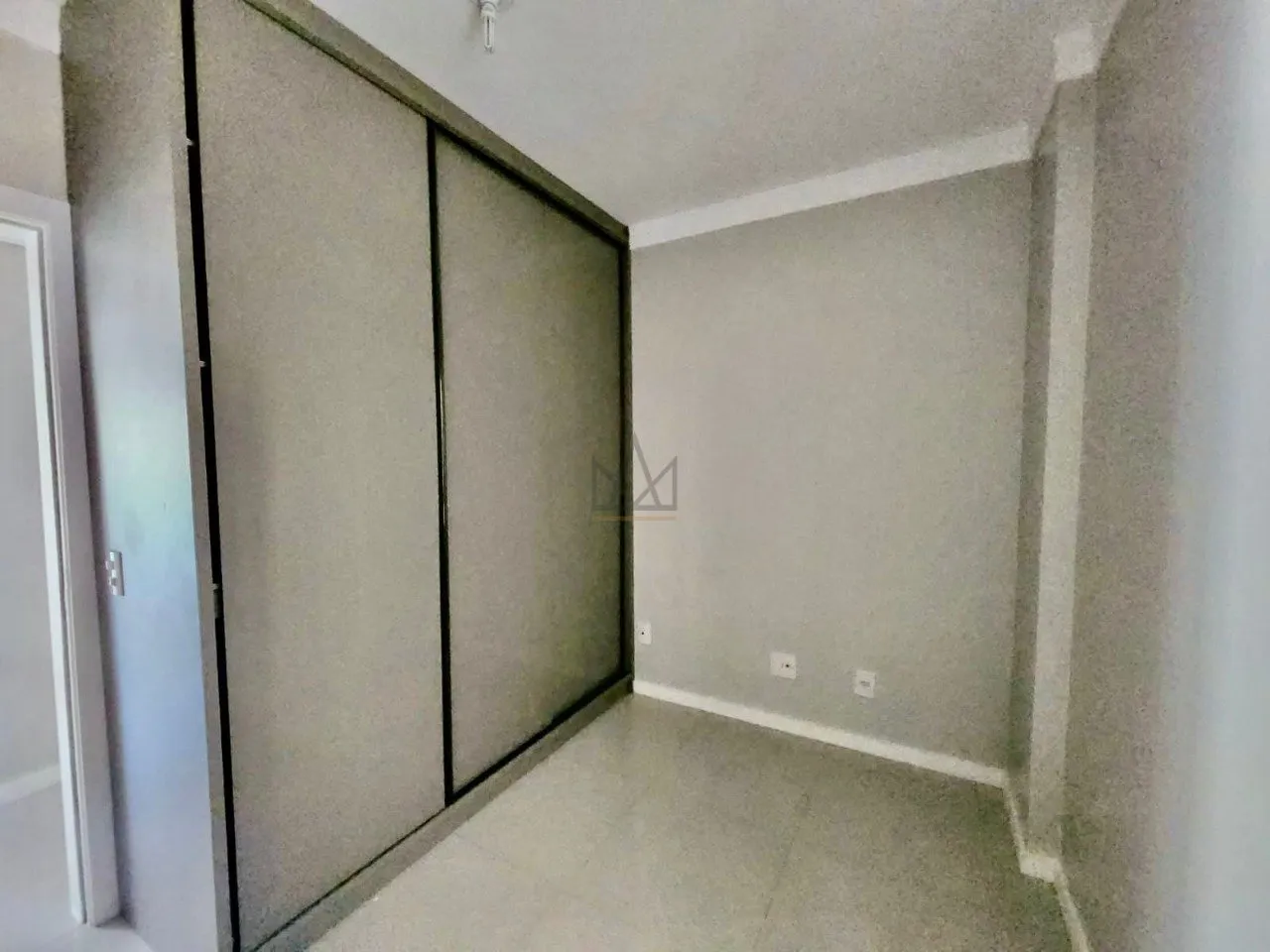 Furnished apartment, 121 m², with a mountain view — photo 3