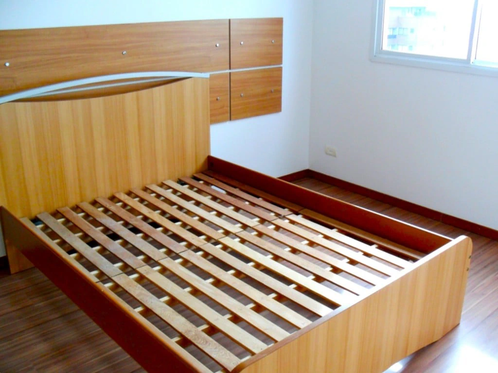 Furnished studio, 66 m², with wood or laminate floors — photo 5