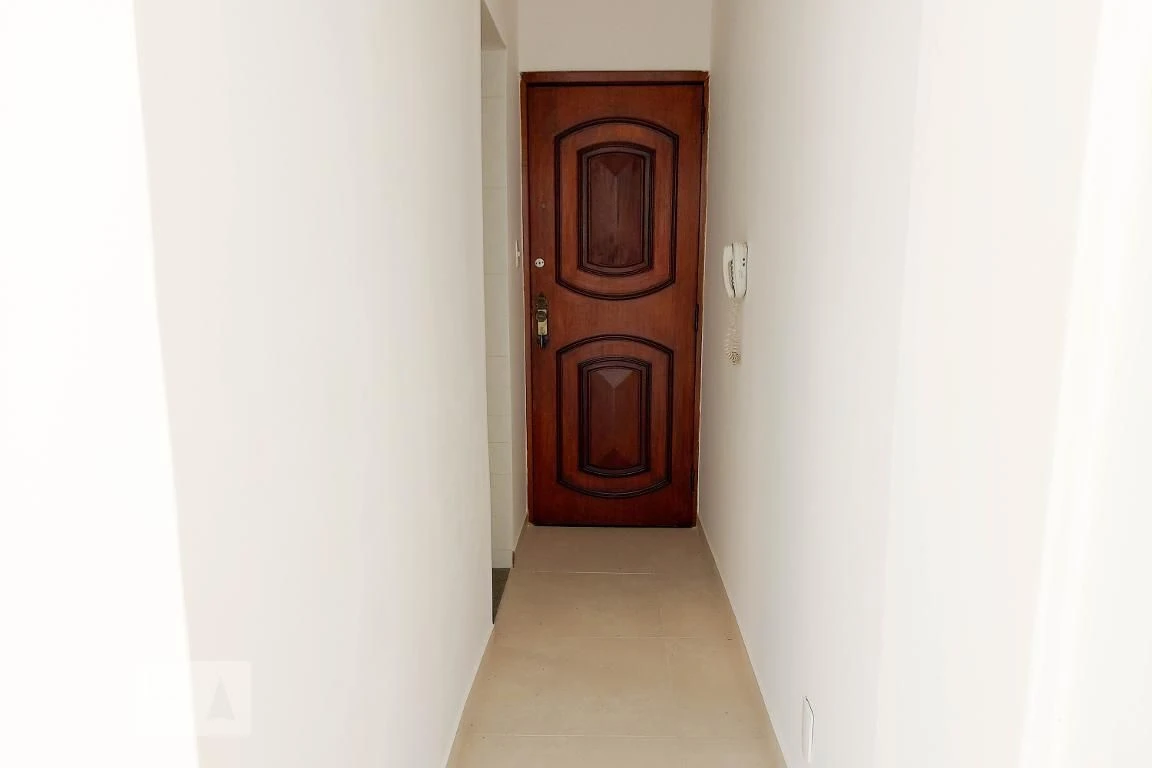 2-bedroom apartment in a building with an indoor pool — photo 29