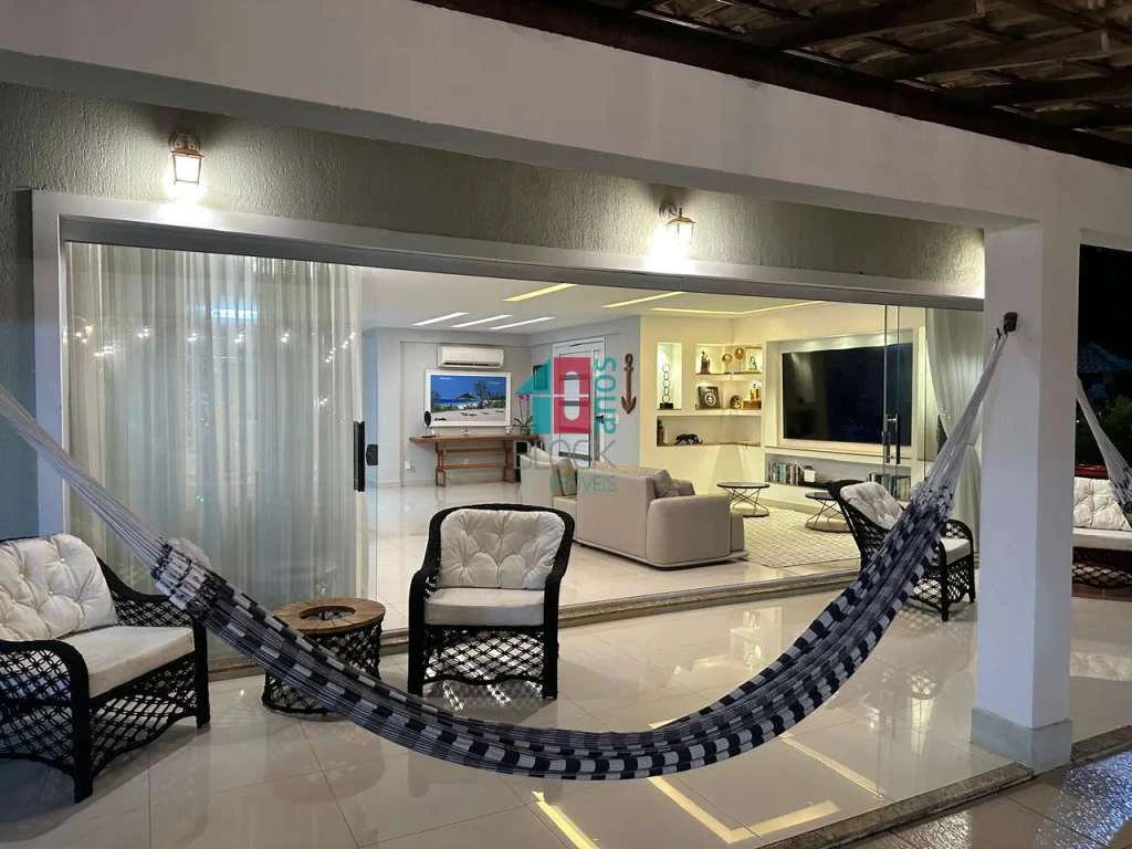Furnished house with 5 bedrooms and 9 total bathrooms — photo 19