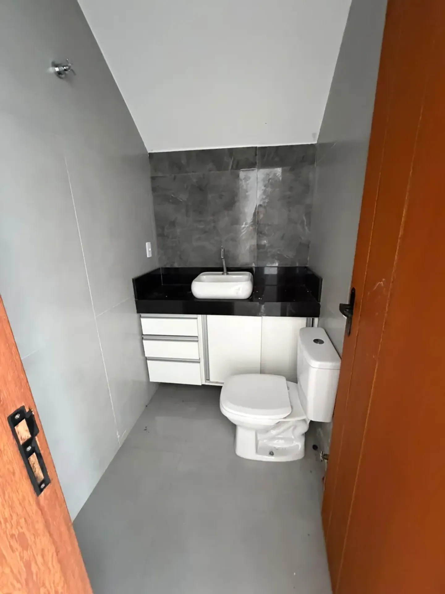House, 300 m², with a walk-in closet — photo 6
