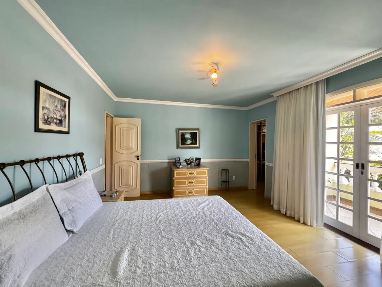 Furnished house with 4 bedrooms and 5 bathrooms — photo 8
