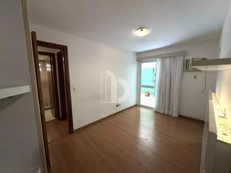2-bedroom apartment in a building with a sauna — photo 14