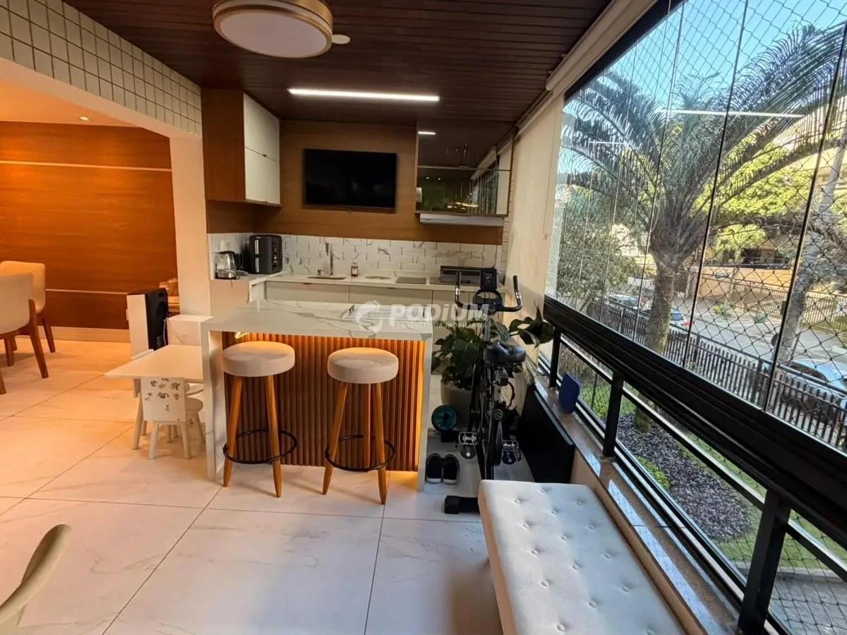 Ванна та 4 спальні: квартира 150 м² — photo 17