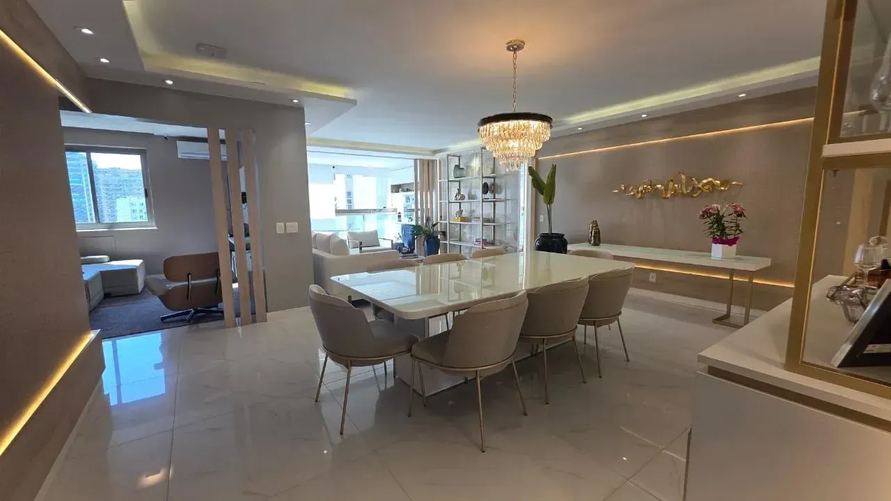 Furnished 130 m² apartment with 3 bedrooms — photo 15
