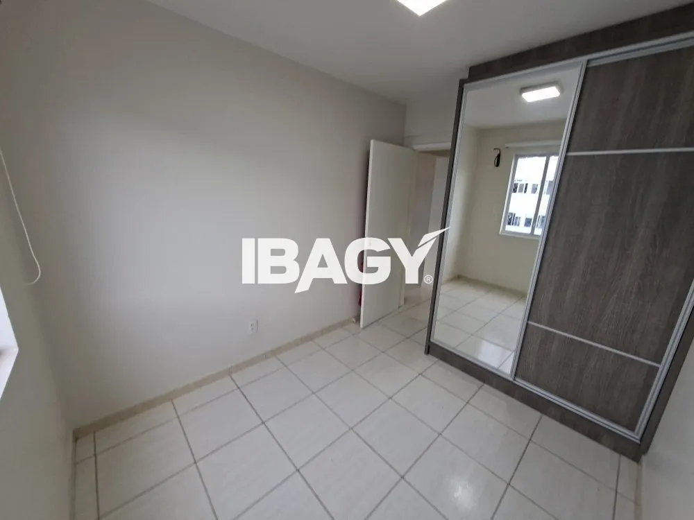 Apartamento de 2 dormitorios con cocina integrada a gas — photo 6