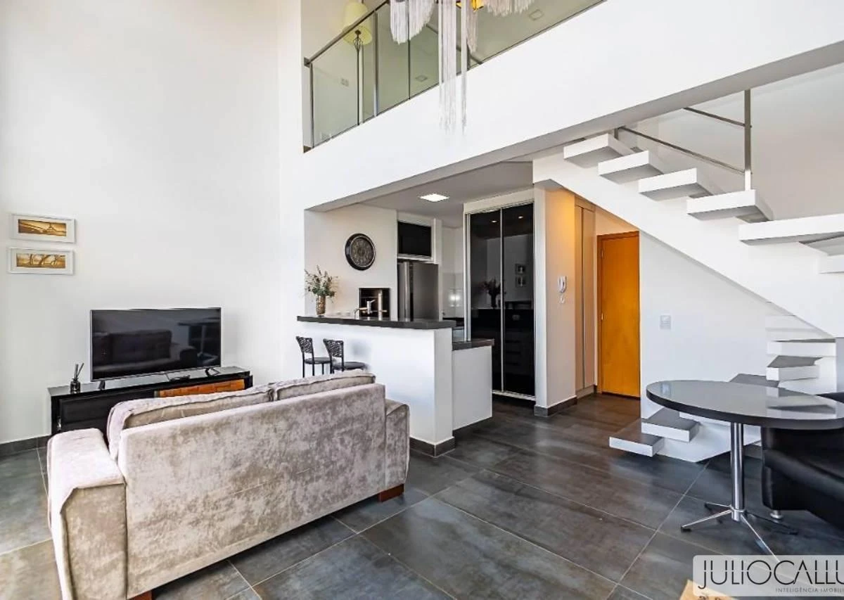 78 m² apartment with floor-to-ceiling windows and a bathtub — photo 18