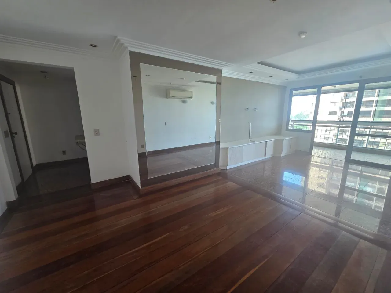 Apartamento de 160 m² no 7º andar com vista e varanda — photo 2