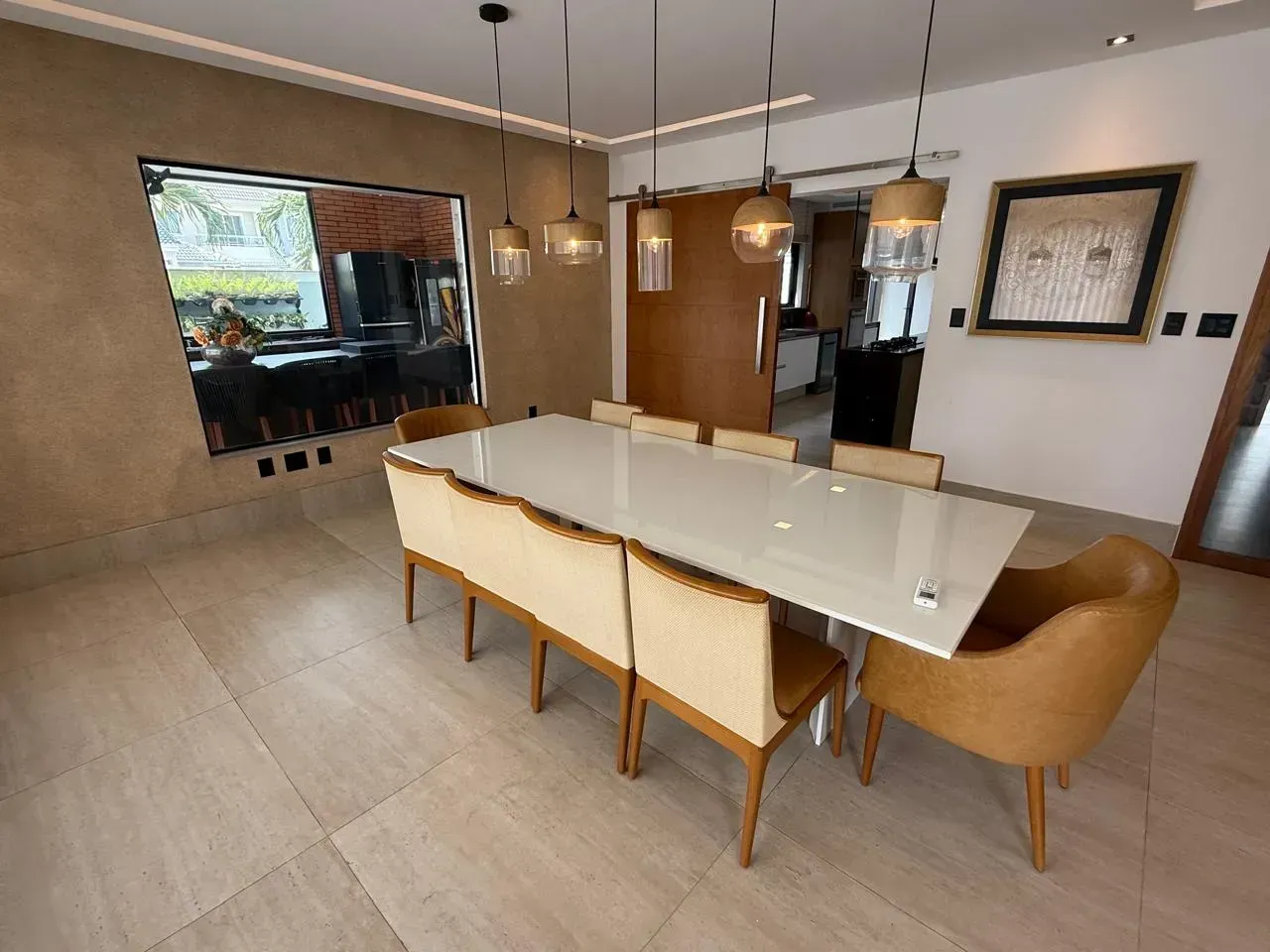 Furnished house with open-plan kitchen, 380 m² — photo 10