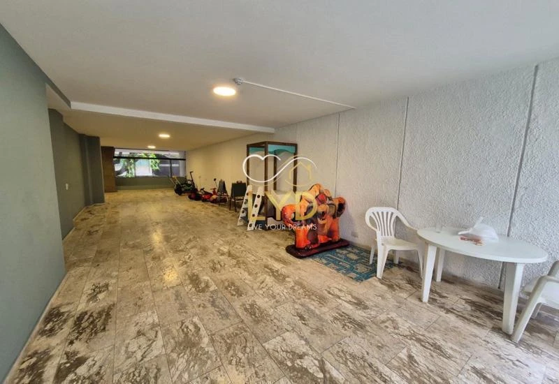 Apartment, 261 m², with a walk-in closet — photo 21