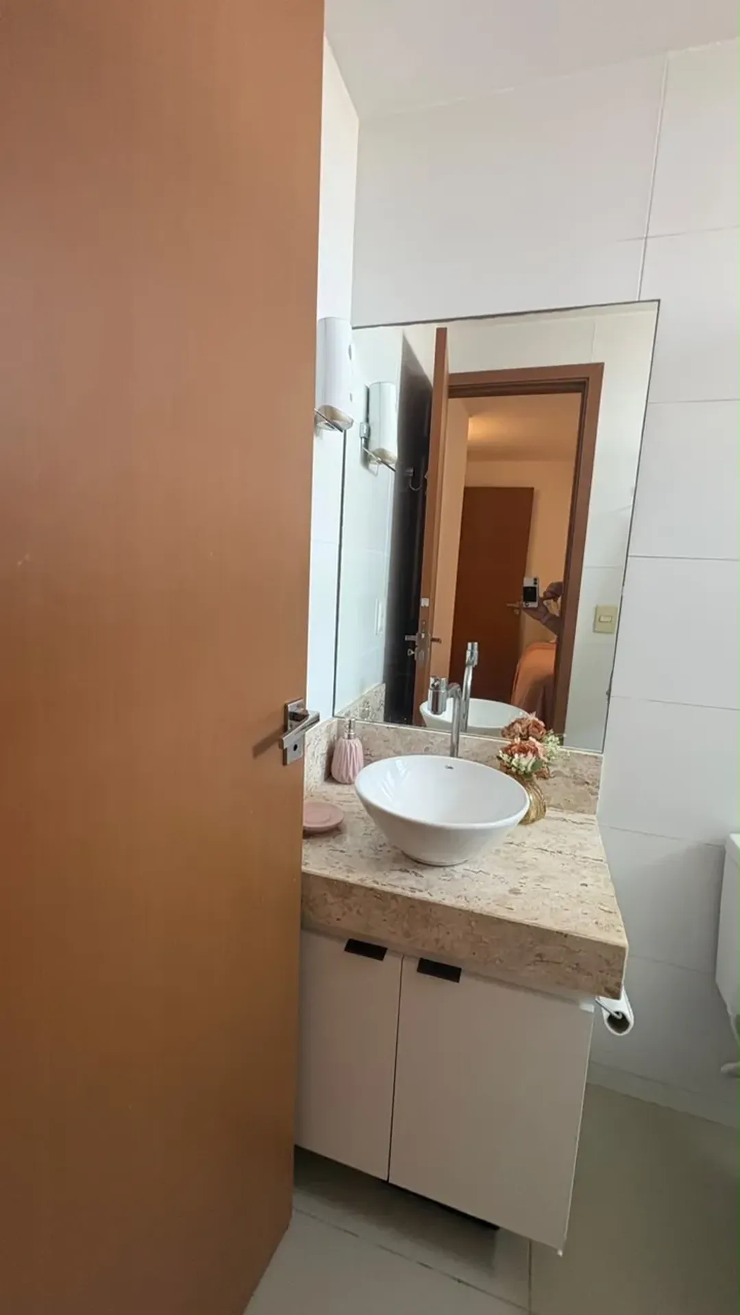 2-bedroom apartment with a dishwasher — photo 9