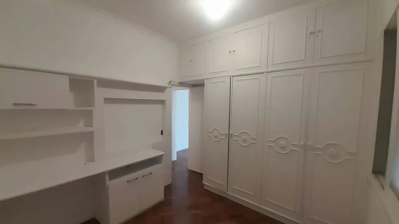 Apartamento de 70 m² en 2º piso con 1 plaza de garaje — photo 2