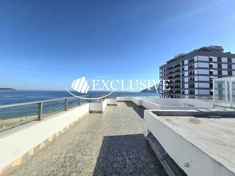 4-bedroom apartment with balcony and 5 bathrooms — photo 9