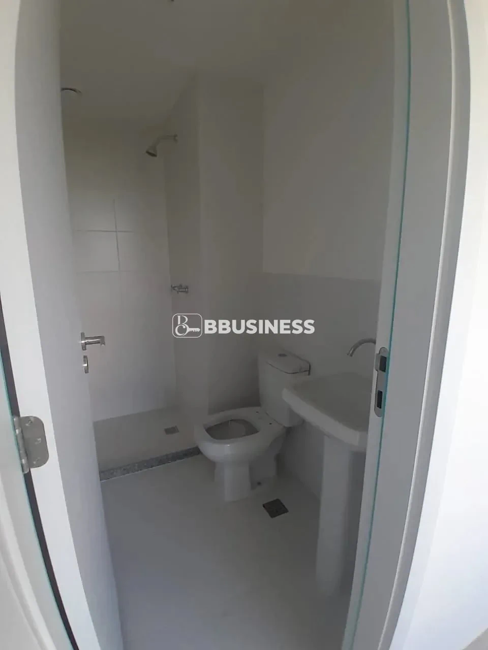 2-bedroom apartment with 2 bathrooms and 60 m² — photo 13