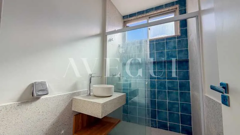 Дерев'яна підлога або ламінат та 2 спальні: квартира 65 м² — photo 9