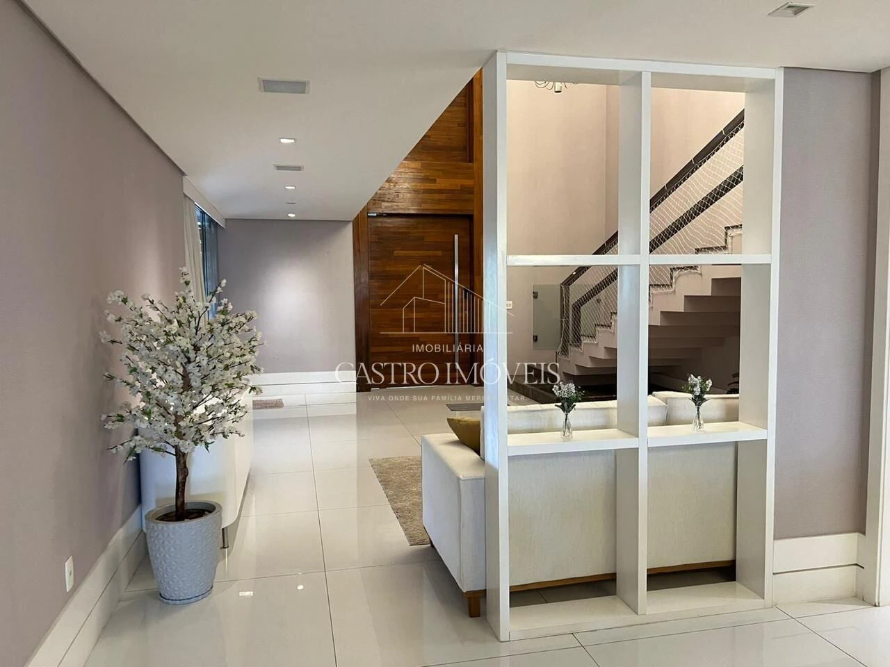 House 980 m² with 4 en-suite bedrooms and gas kitchen — photo 21