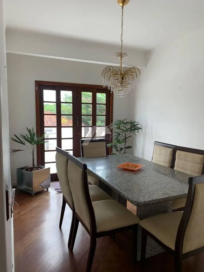 Furnished house with a workspace and 5 bedrooms — photo 22