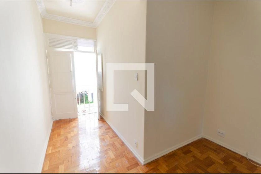 Apartamento, 80 m², com piso de madeira ou laminado — photo 23