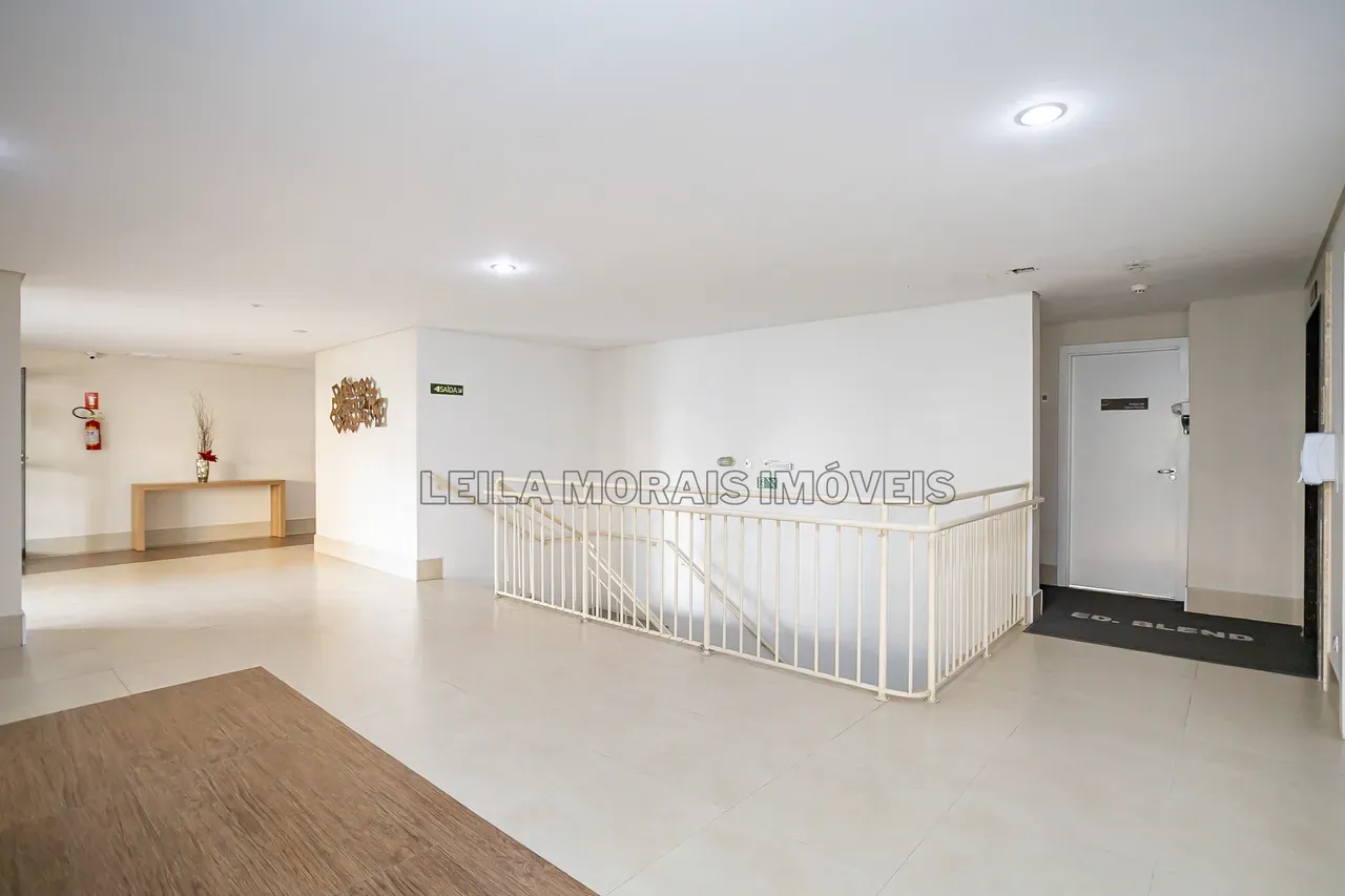 Apartment with 3 bedrooms, 5 bathrooms and open-plan kitchen — photo 53