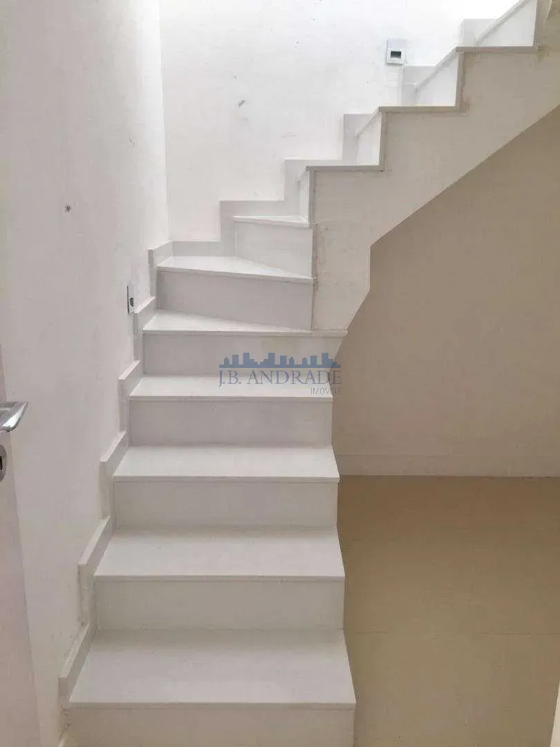 320 m² apartment with a walk-in closet and a mountain view — photo 25
