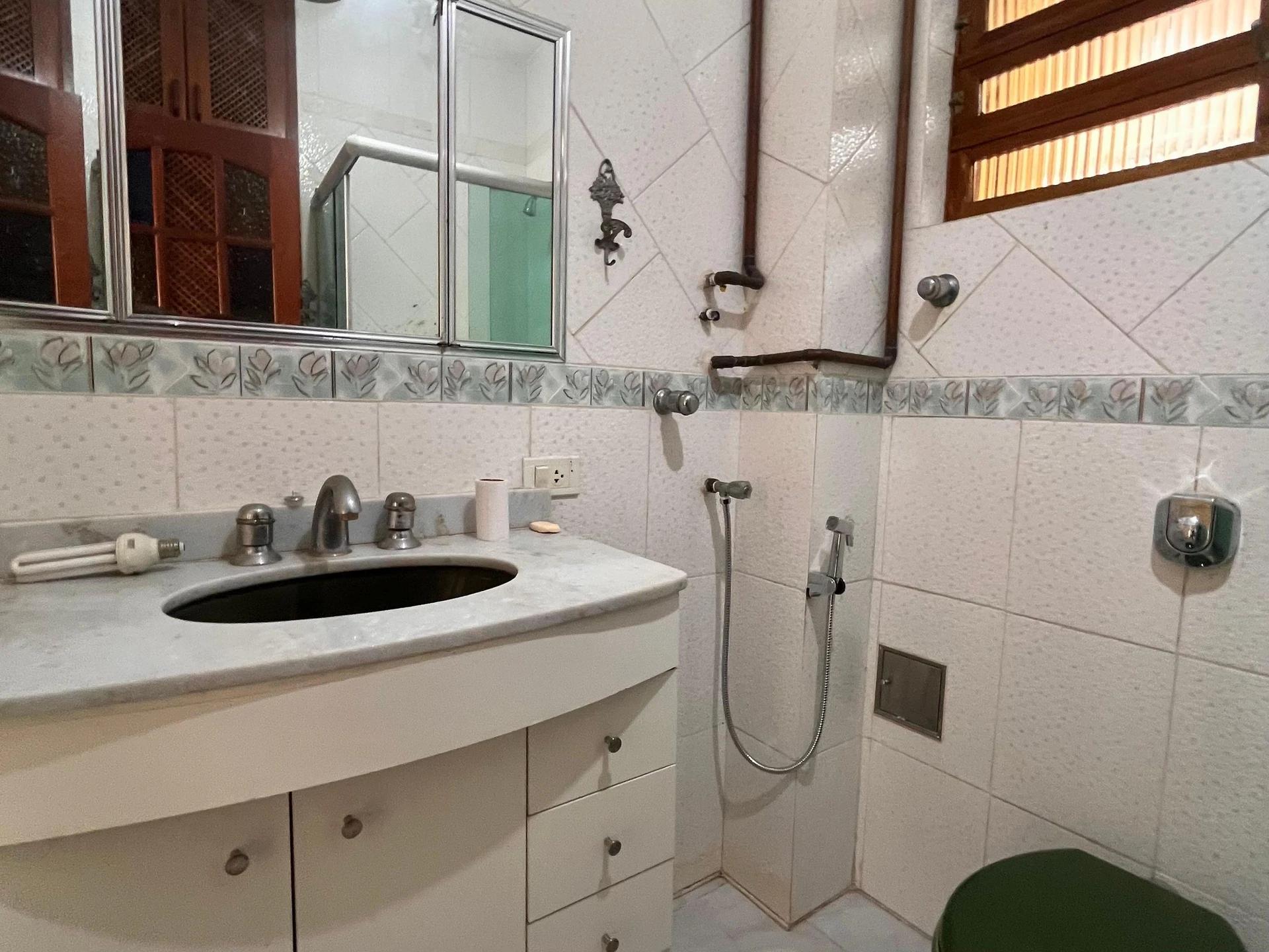 Home office in a 2-bedroom apartment, 78 m² — photo 40