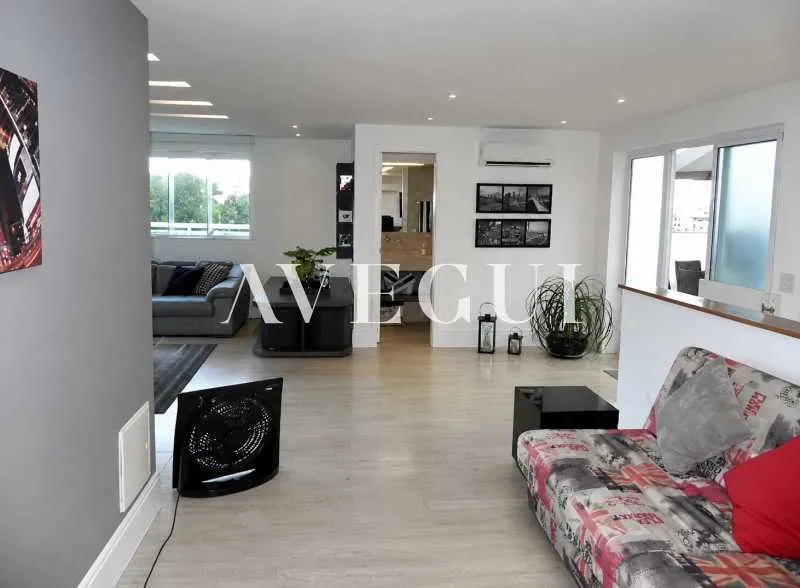 Duplex penthouse with 3 bedrooms and 5 bathrooms — photo 5