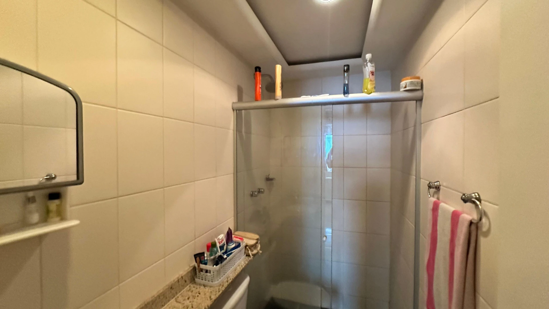 Furnished 2-bedroom apartment with open-plan kitchen — photo 20