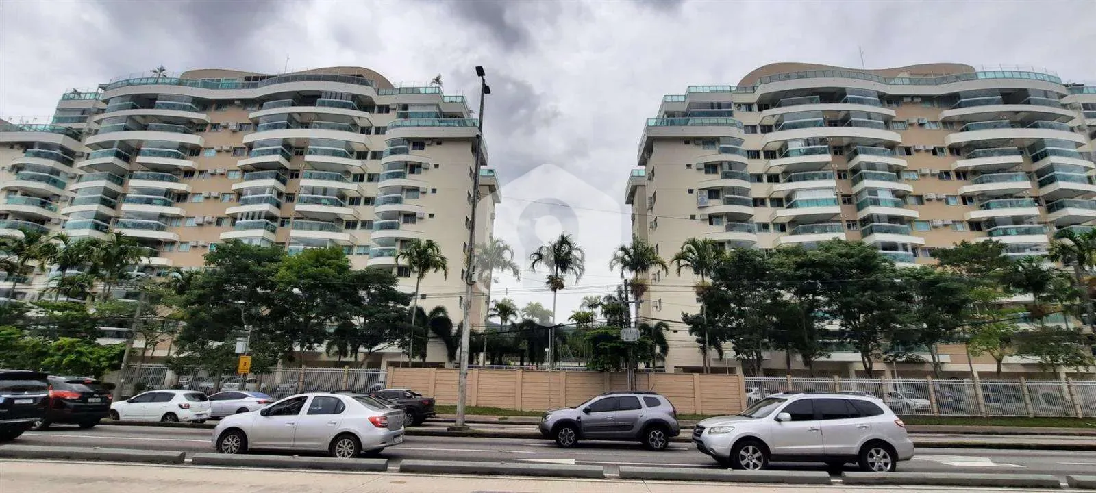 Apartamento de 2 quartos com varanda envidraçada — photo 33