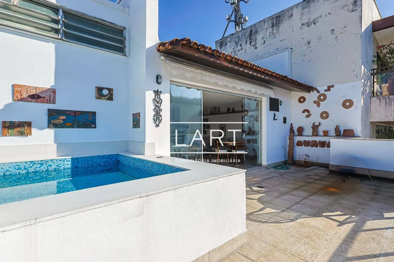 Apartamento com 3 quartos e 3 banheiros, 220 m² — photo 8