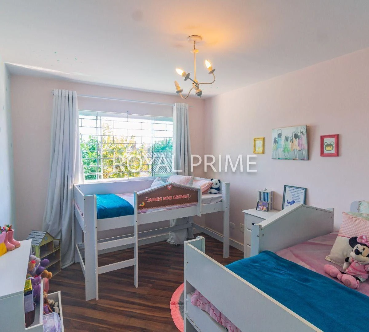 Furnished house, 186 m², with a walk-in closet — photo 35