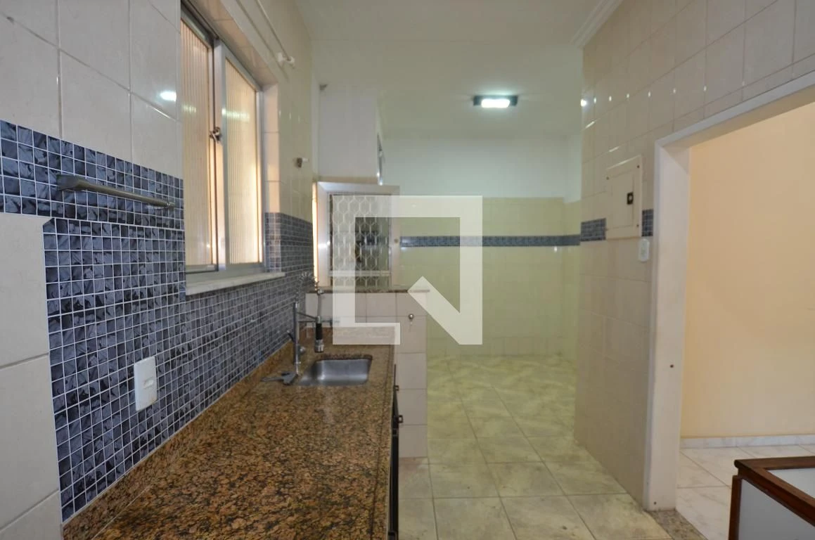 Casa sem mobília com 5 quartos e 5 banheiros — photo 48