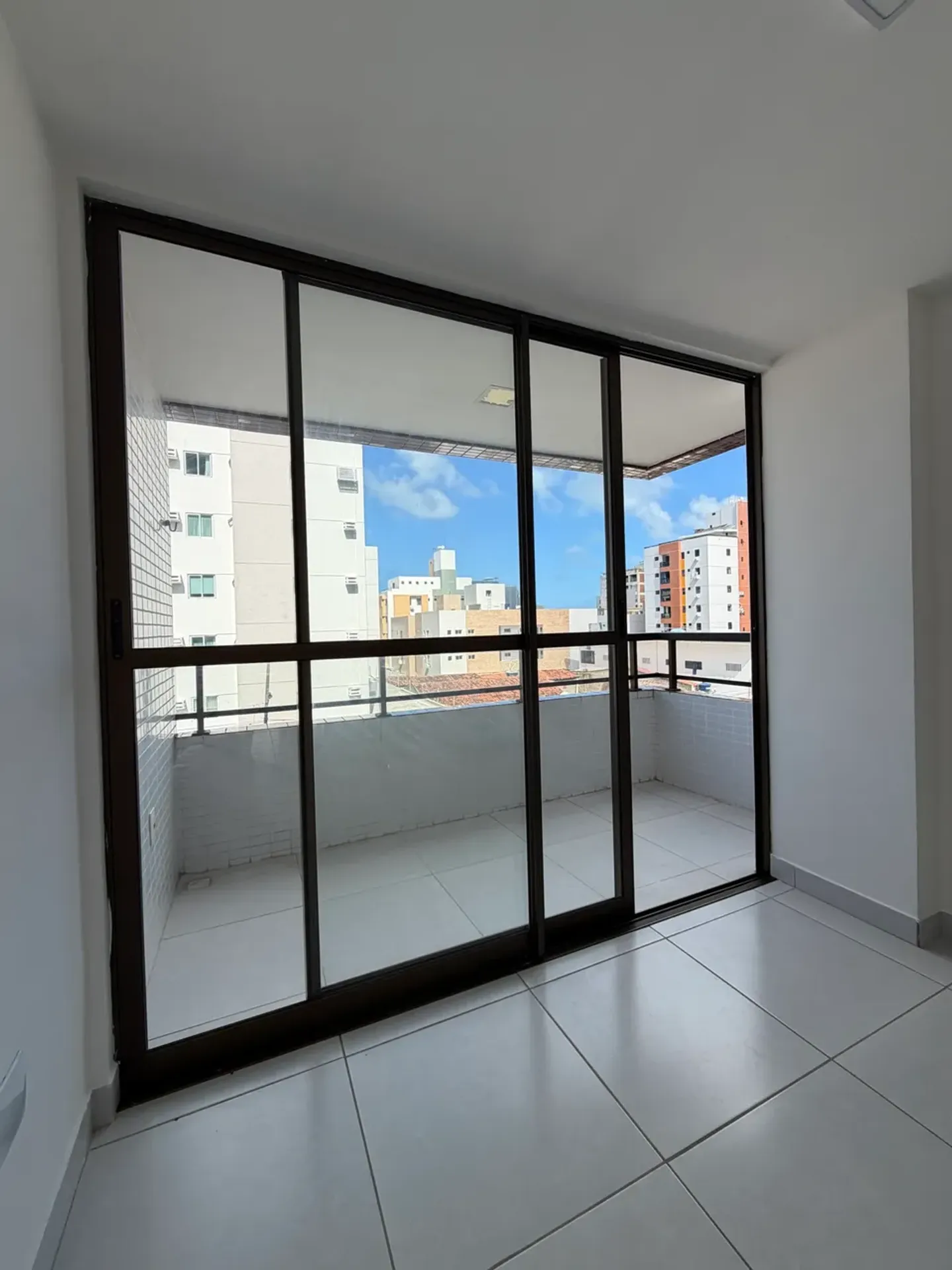 Washing machine in a 3-bedroom apartment, 80 m² — photo 16