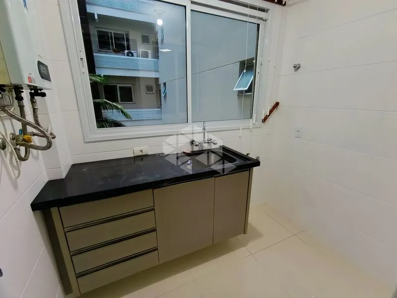 Mountain view in a 4-bedroom apartment, 150 m² — photo 18