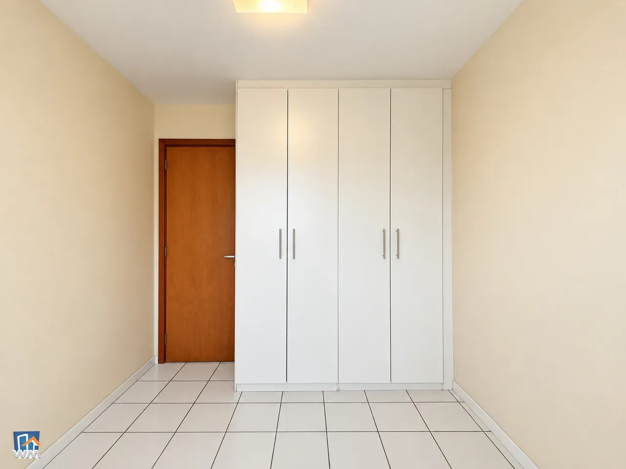 Furnished apartment, 80 m², with a walk-in closet — photo 18