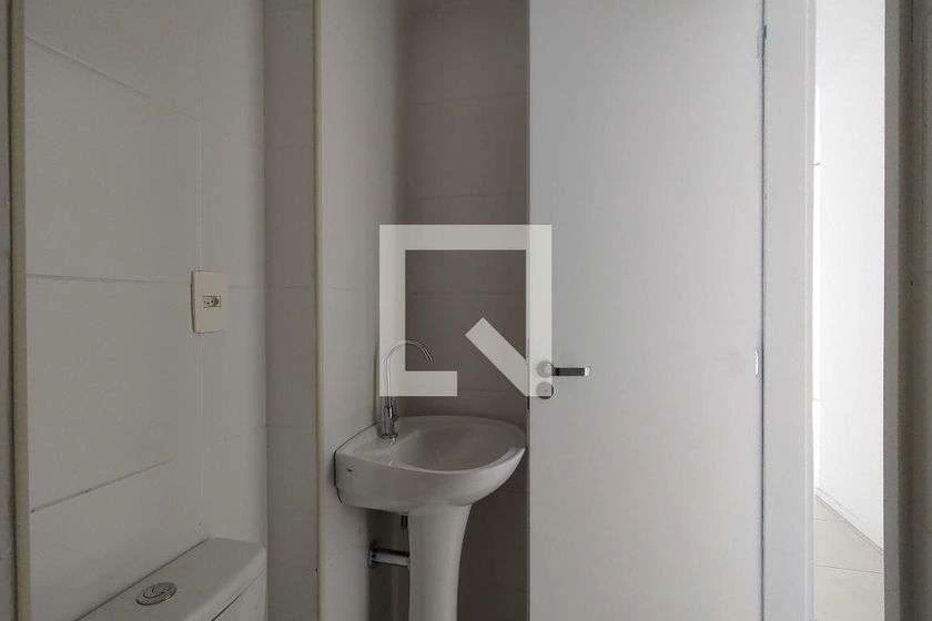 Apartamento para aluguel com 2 quartos e 59 m² — photo 3