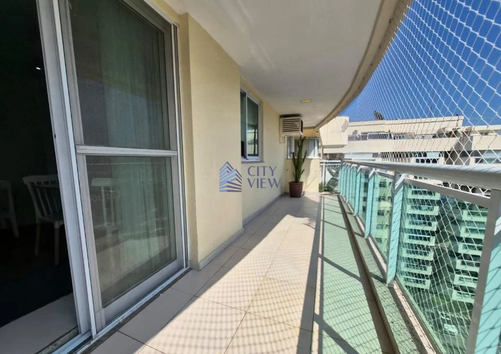 Furnished 2-bedroom duplex with private terrace — photo 13