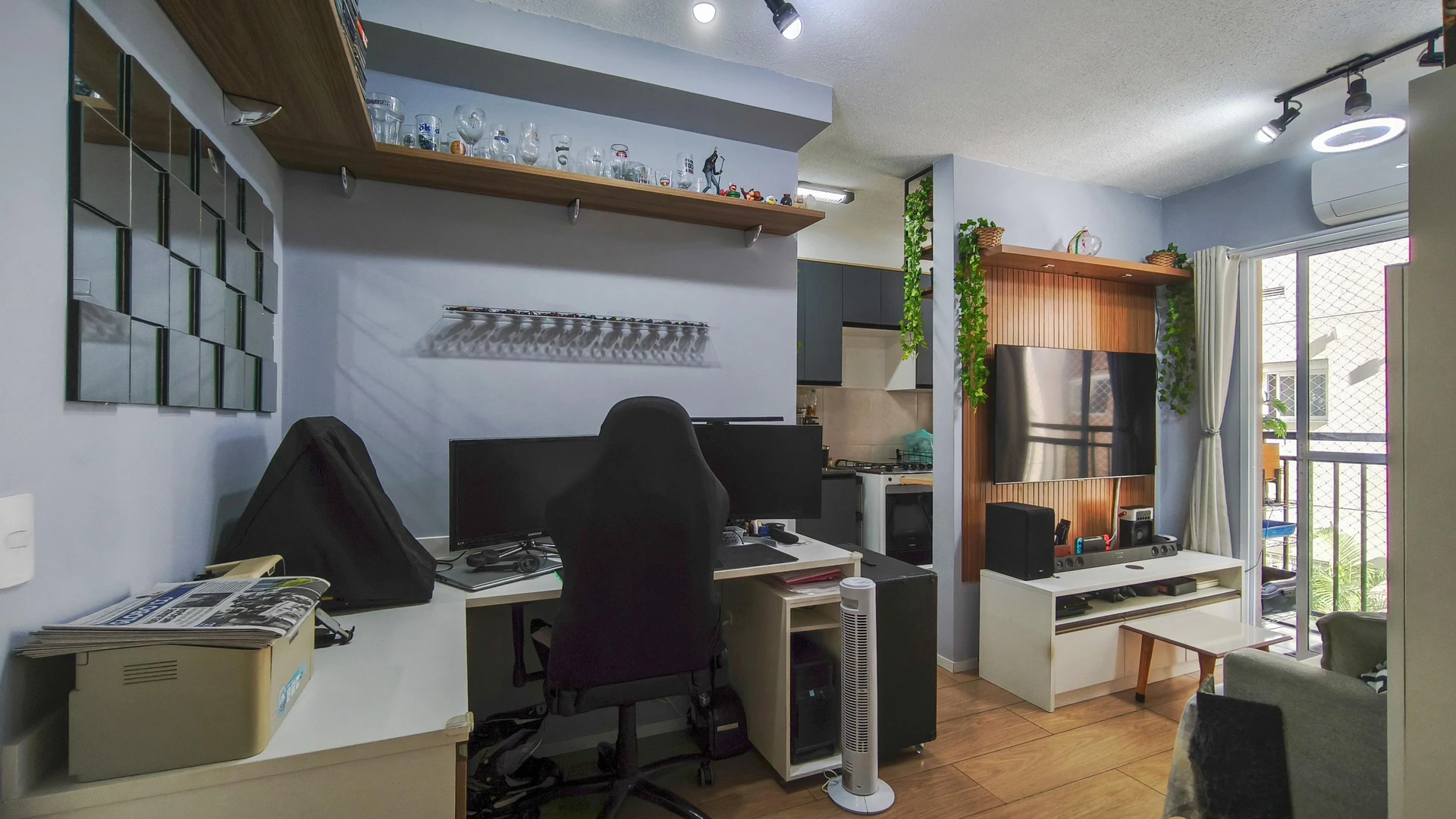 Home office in a one-bedroom apartment, 32 m² — photo 41