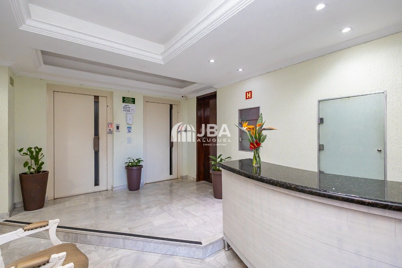 Apartment, 74 m², with wood or laminate floors — photo 10