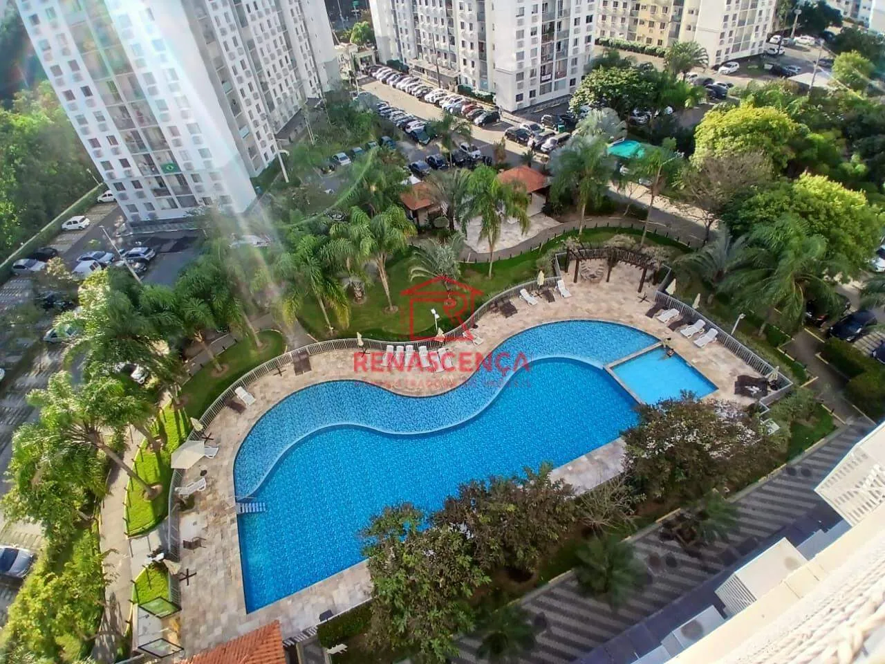 Apartamento com 2 quartos e varanda — photo 2